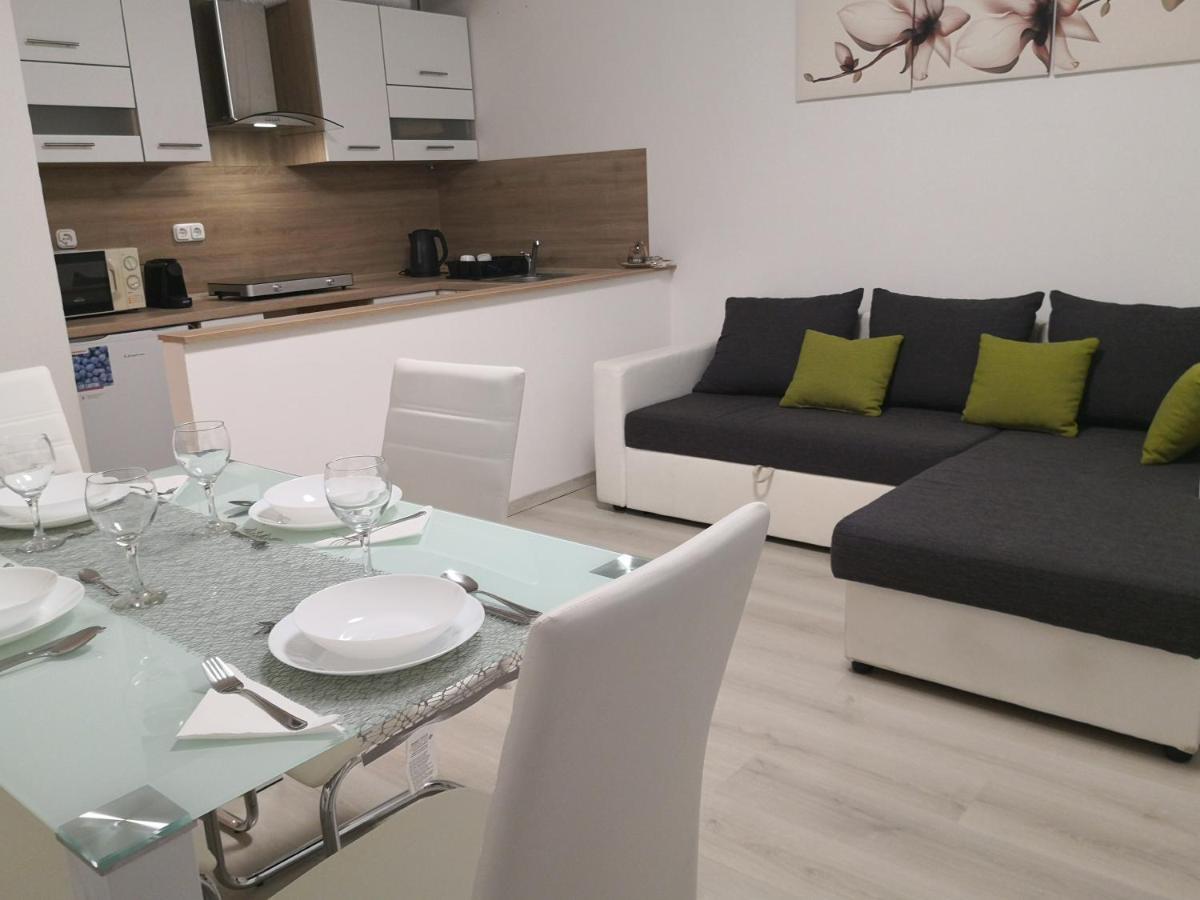 Oasis Apartman Szeged Luaran gambar
