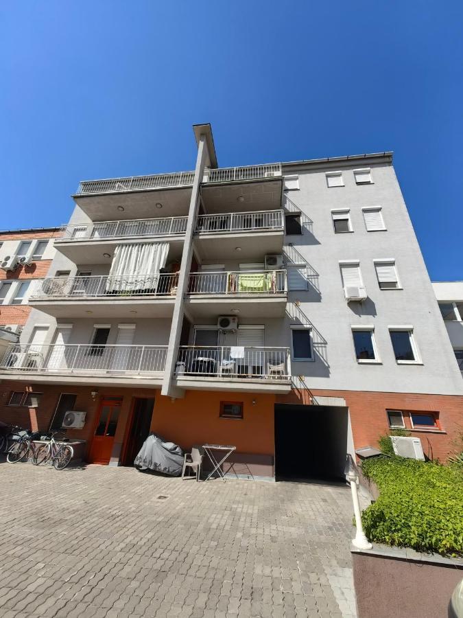 Oasis Apartman Szeged Luaran gambar